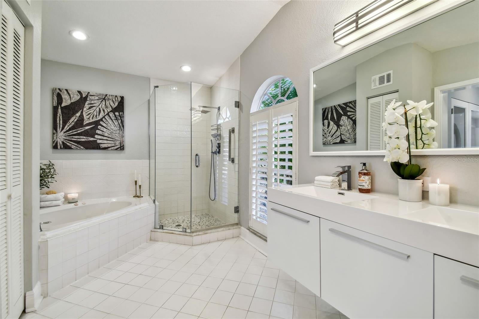 936 79TH ST S, ST PETERSBURG, FL, 33707