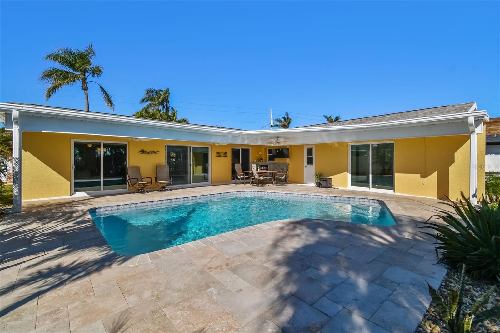 936 79TH ST S, ST PETERSBURG, FL, 33707