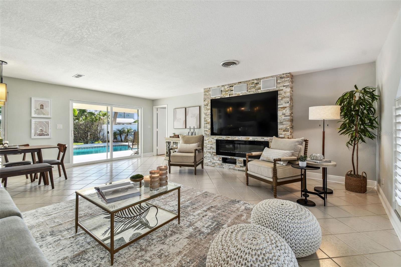 936 79TH ST S, ST PETERSBURG, FL, 33707