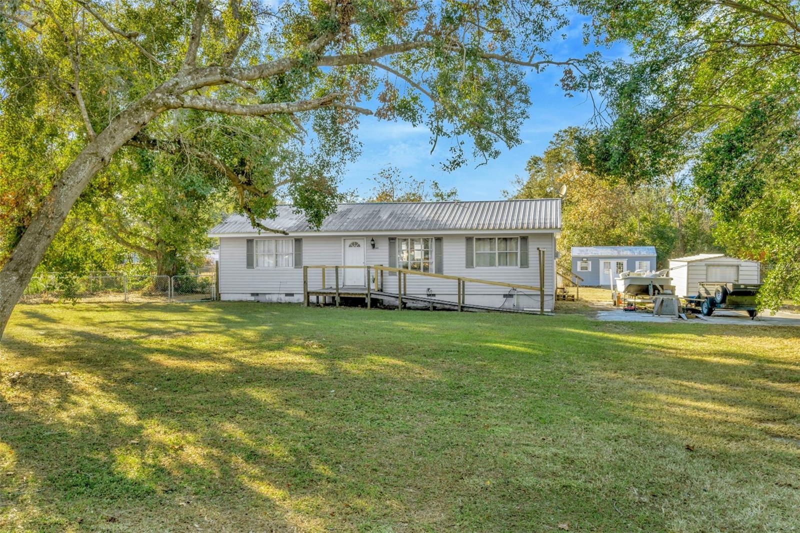 11845 CARMEN AVE, DADE CITY, FL, 33525