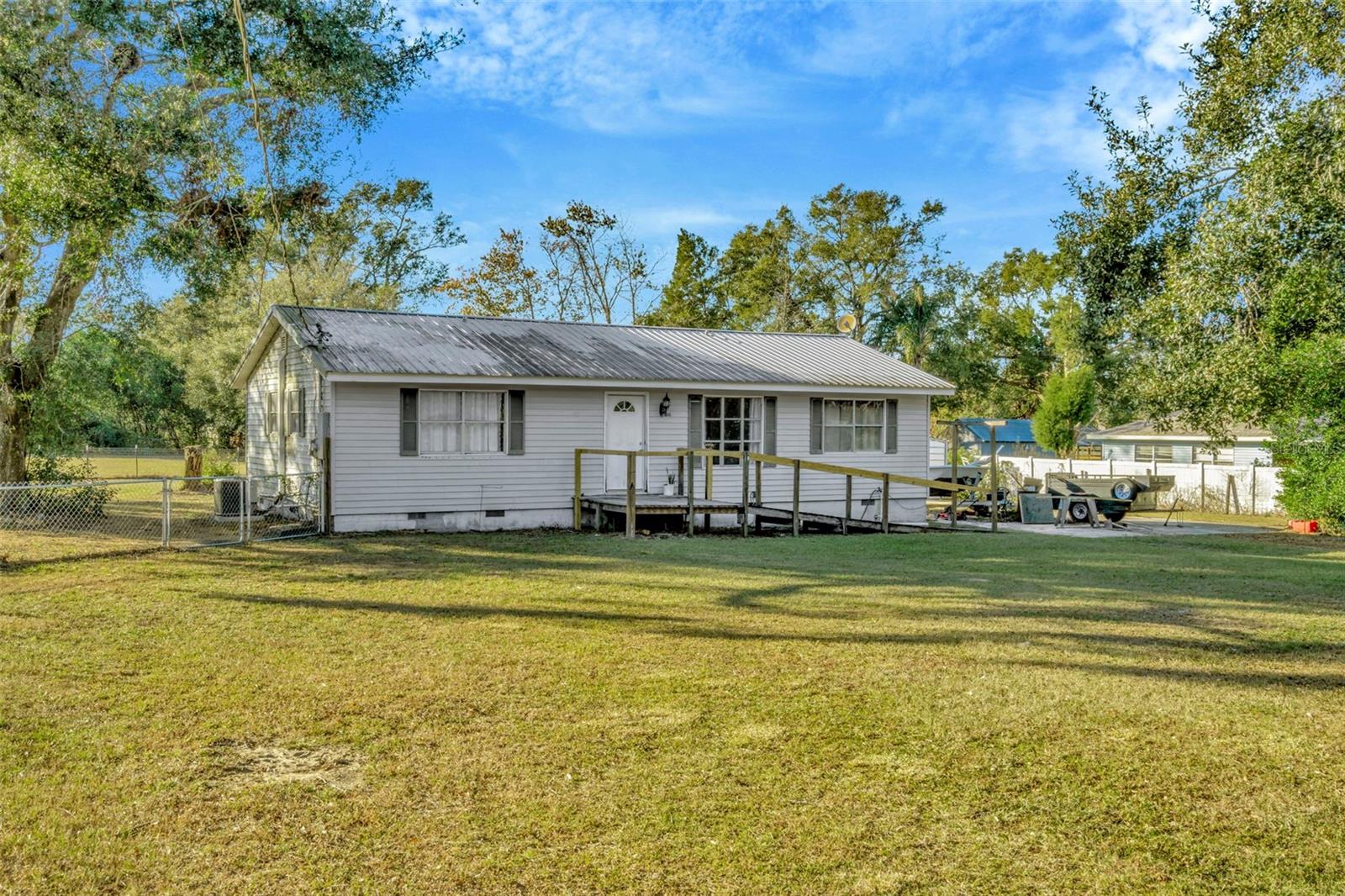 11845 CARMEN AVE, DADE CITY, FL, 33525