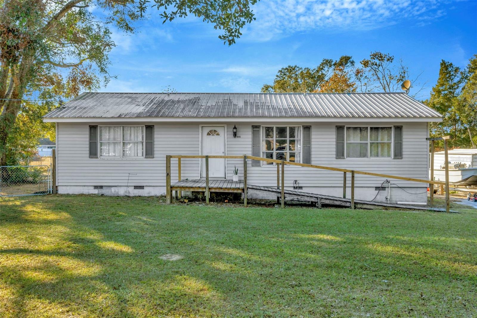 11845 CARMEN AVE, DADE CITY, FL, 33525