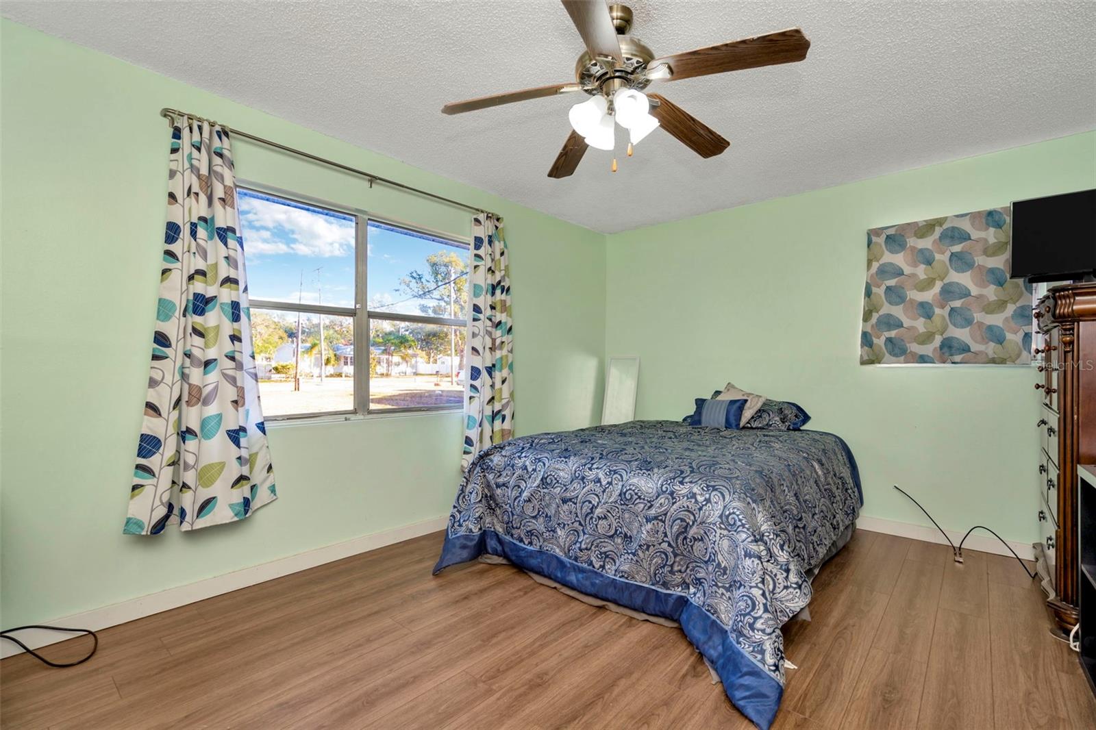 11845 CARMEN AVE, DADE CITY, FL, 33525