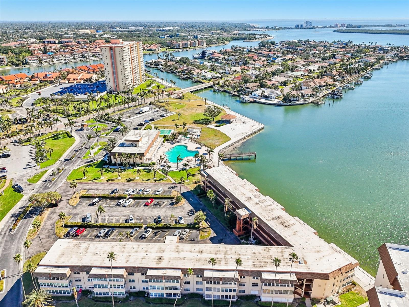 5020 BRITTANY DR S #213, ST PETERSBURG, FL, 33715