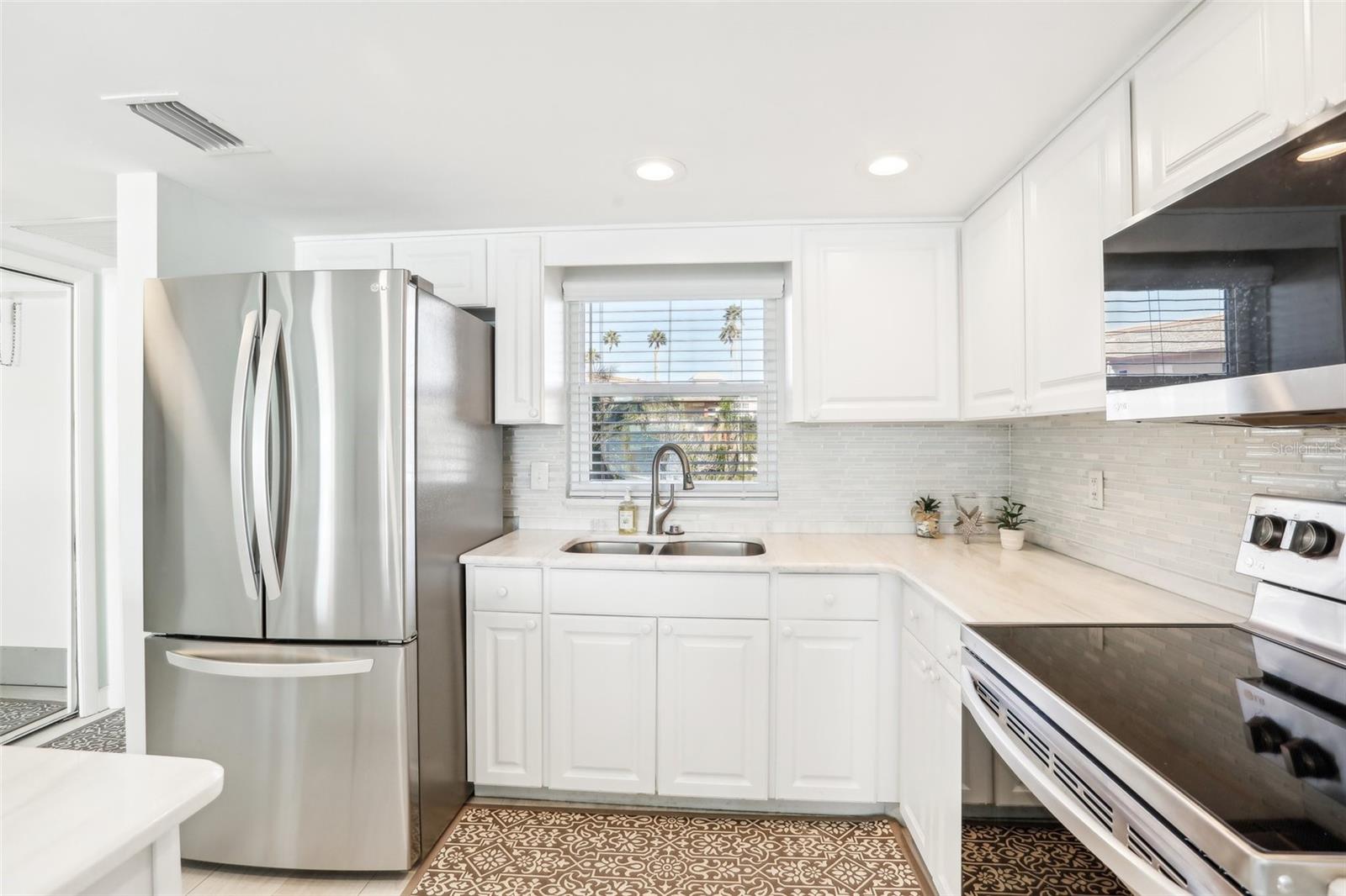5020 BRITTANY DR S #213, ST PETERSBURG, FL, 33715