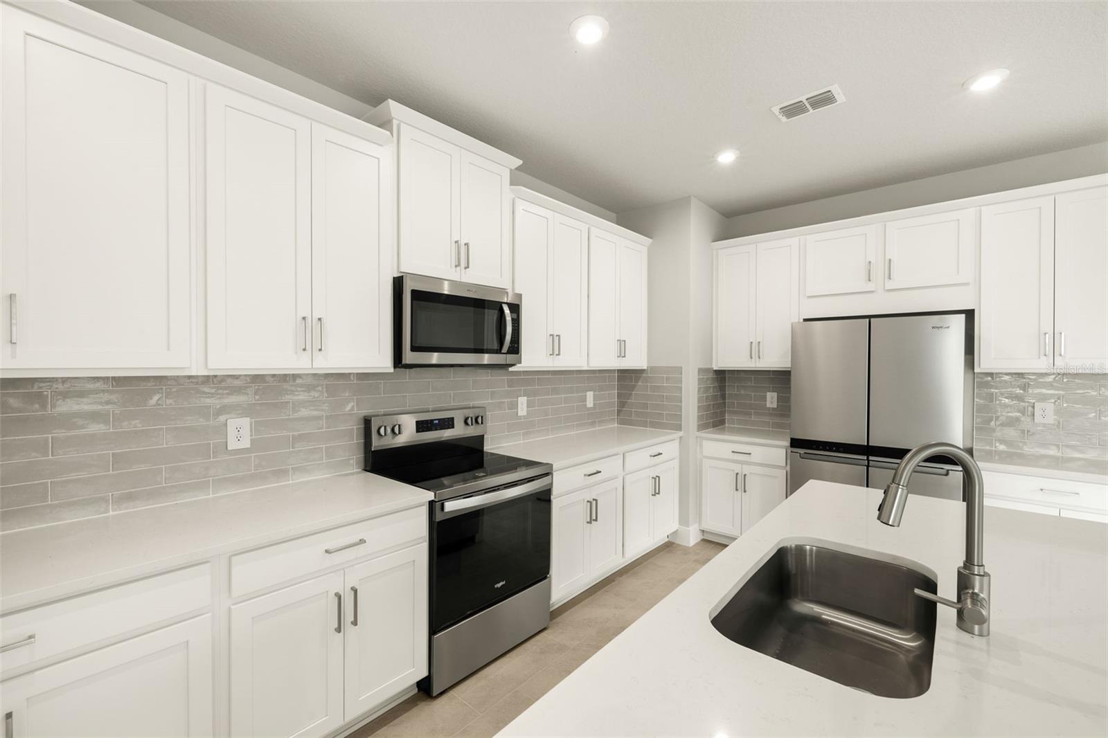 17765 SOLSTICE AVE, VENICE, FL, 34293