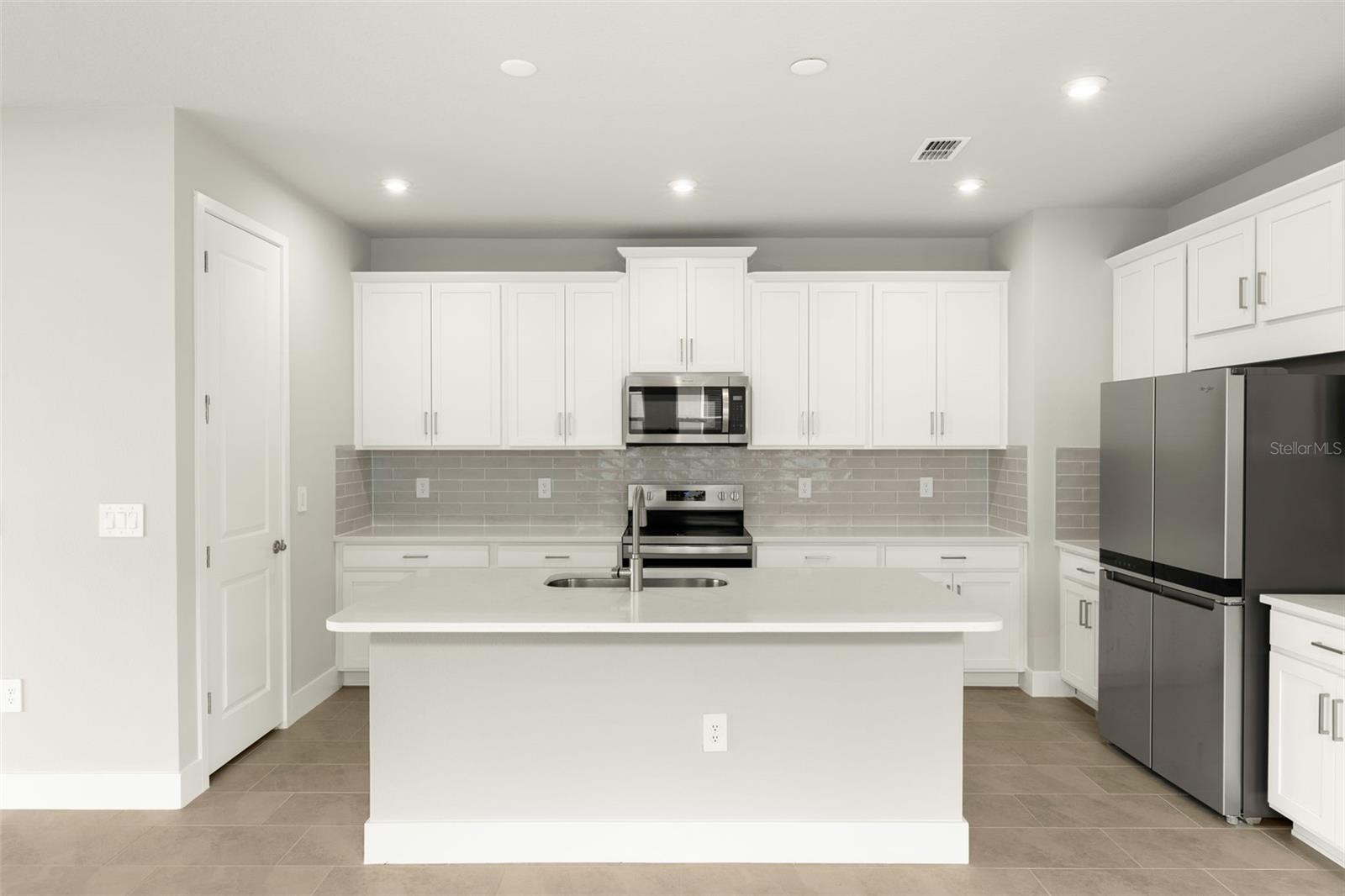 17765 SOLSTICE AVE, VENICE, FL, 34293