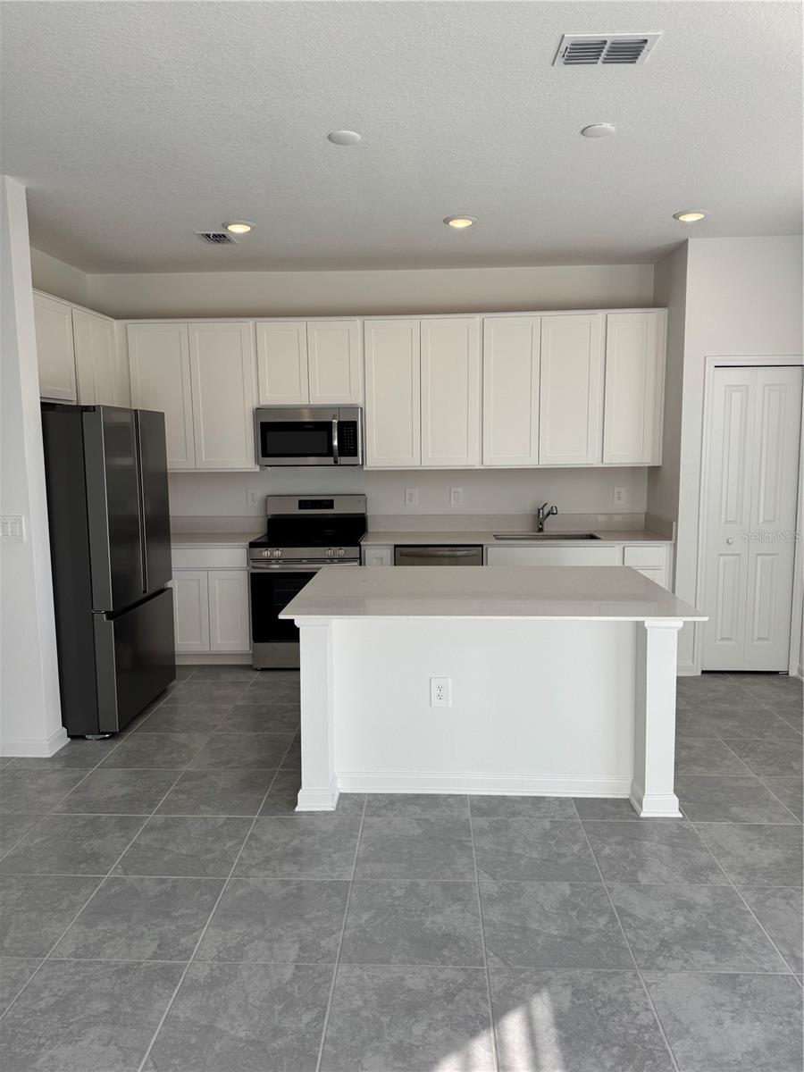 2740 PIERR ST, DAVENPORT, FL, 33837