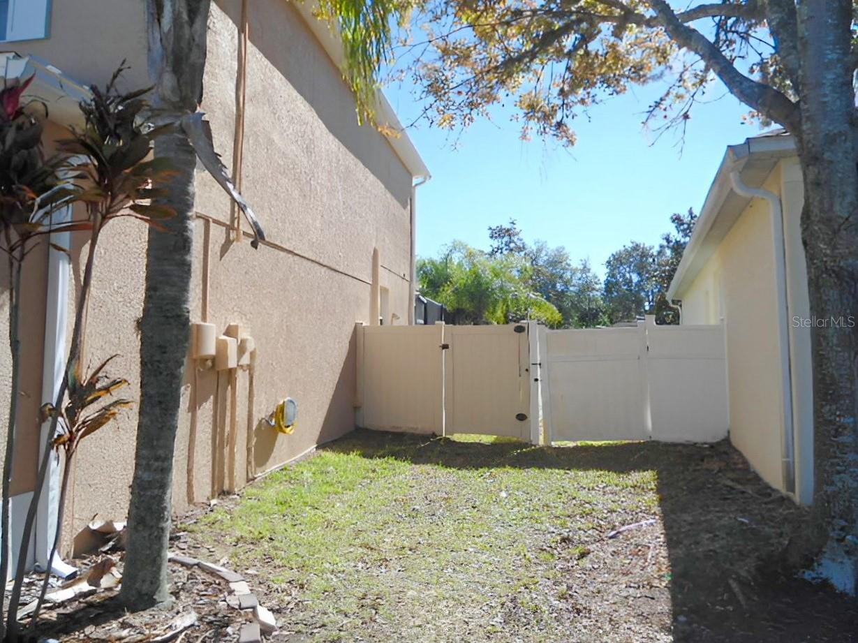 9432 BLACK THORN LOOP, LAND O LAKES, FL, 34638