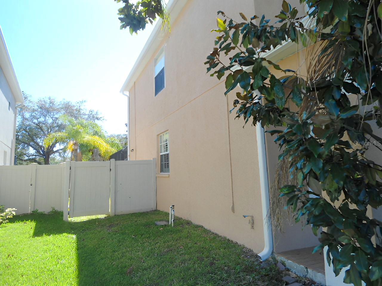 9432 BLACK THORN LOOP, LAND O LAKES, FL, 34638