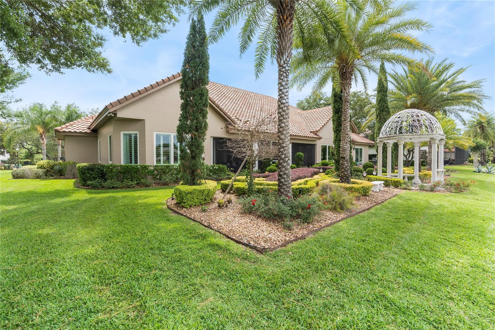 2009 CASTELLI BLVD, MOUNT DORA, FL, 32757