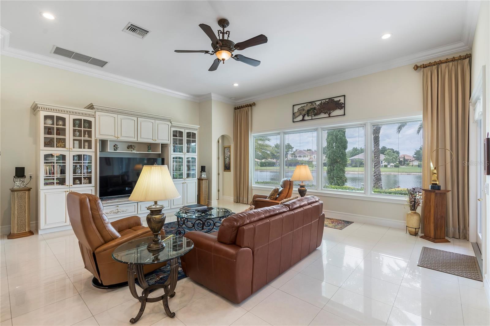 2009 CASTELLI BLVD, MOUNT DORA, FL, 32757