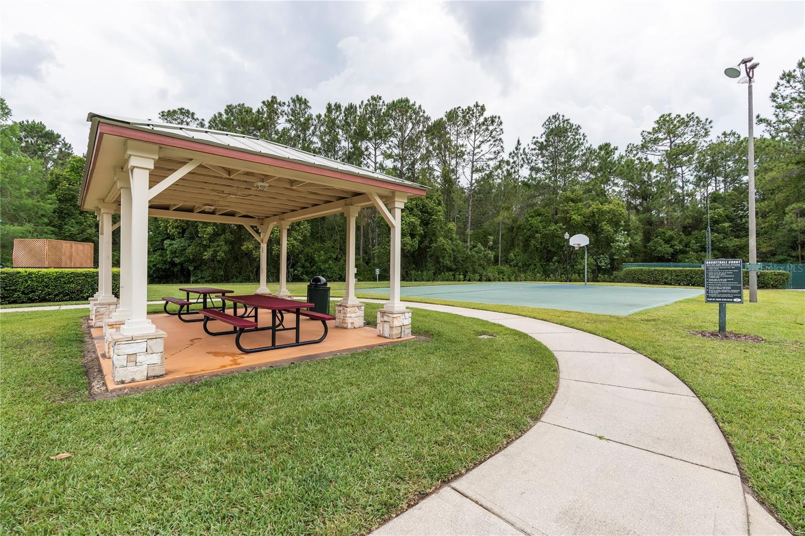 2009 CASTELLI BLVD, MOUNT DORA, FL, 32757