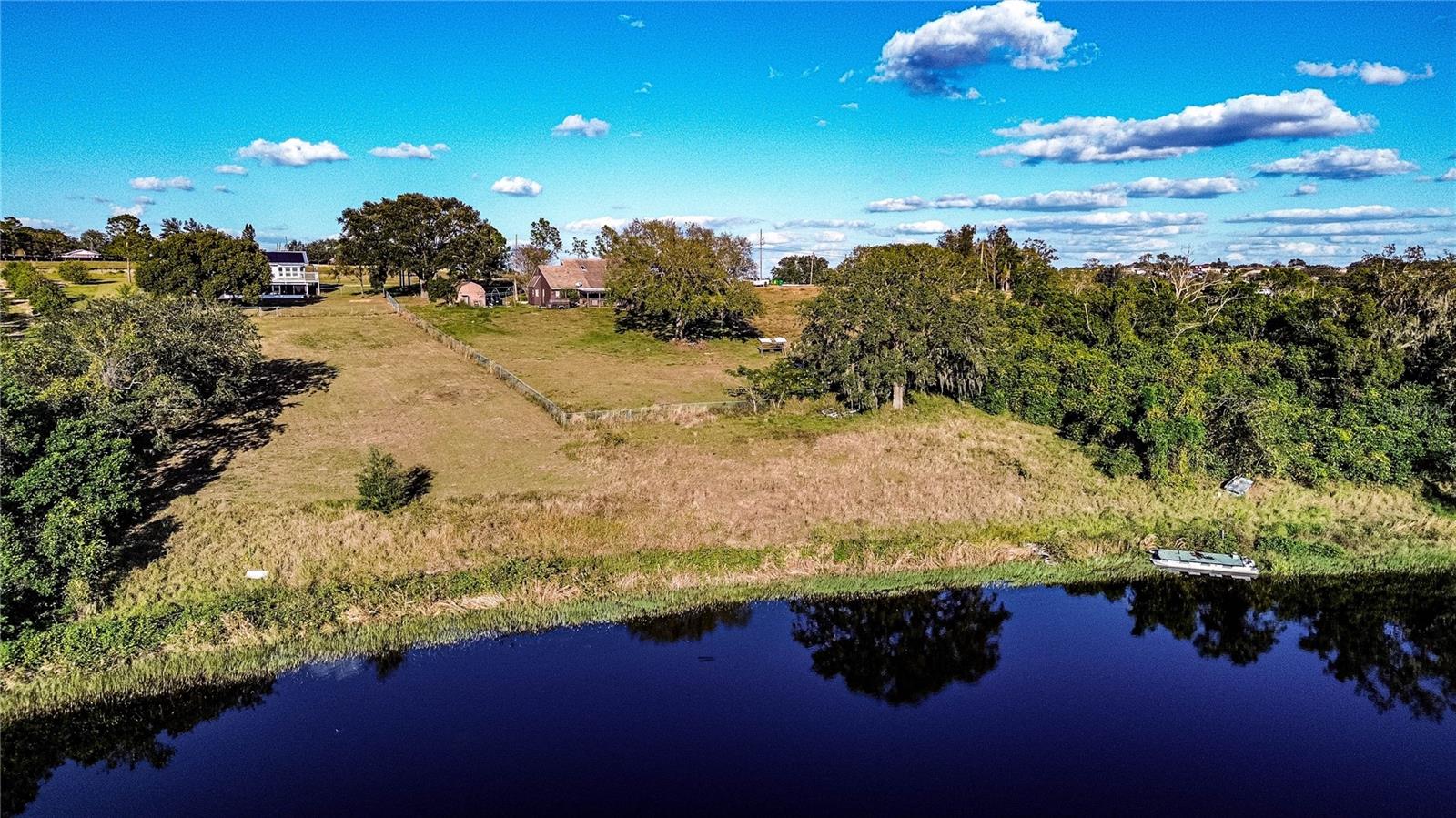 703 LAKE ADA BLVD, DUNDEE, FL, 33838