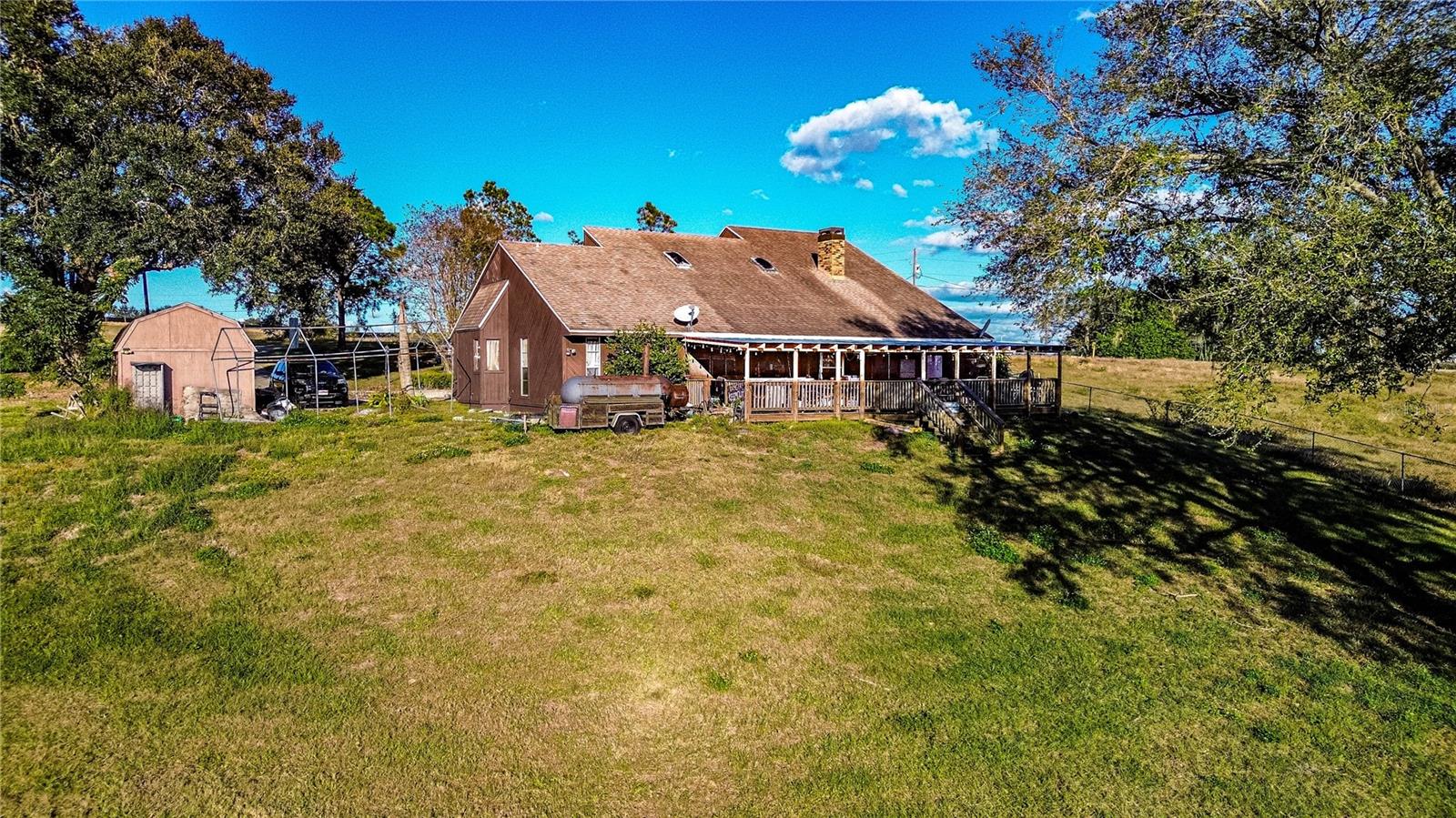 703 LAKE ADA BLVD, DUNDEE, FL, 33838