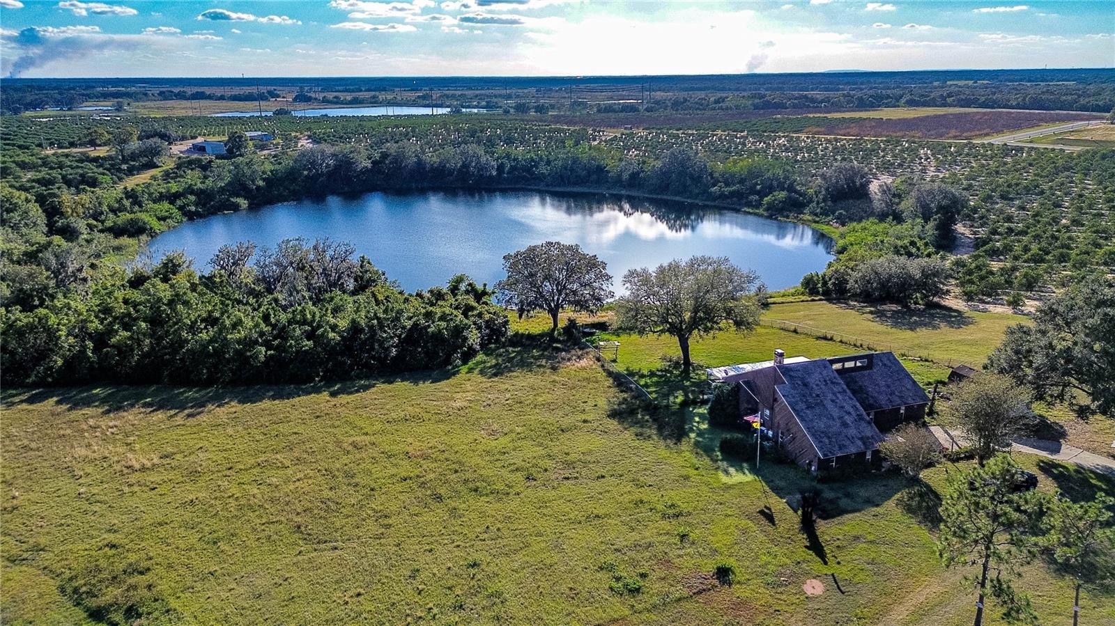 703 LAKE ADA BLVD, DUNDEE, FL, 33838