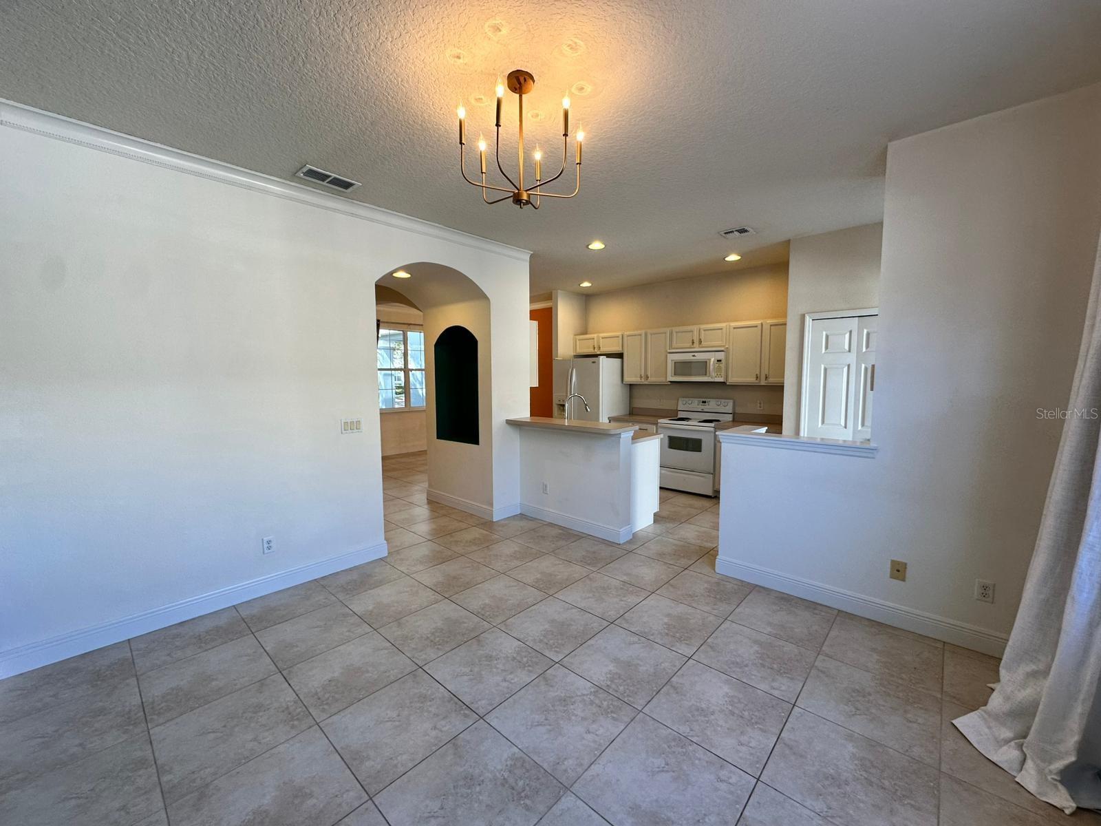 8539 LEELAND ARCHER BLVD, ORLANDO, FL, 32836