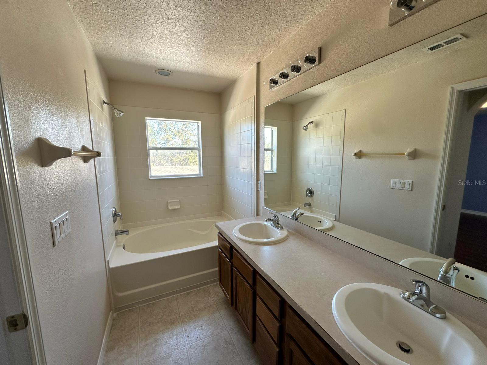 8539 LEELAND ARCHER BLVD, ORLANDO, FL, 32836