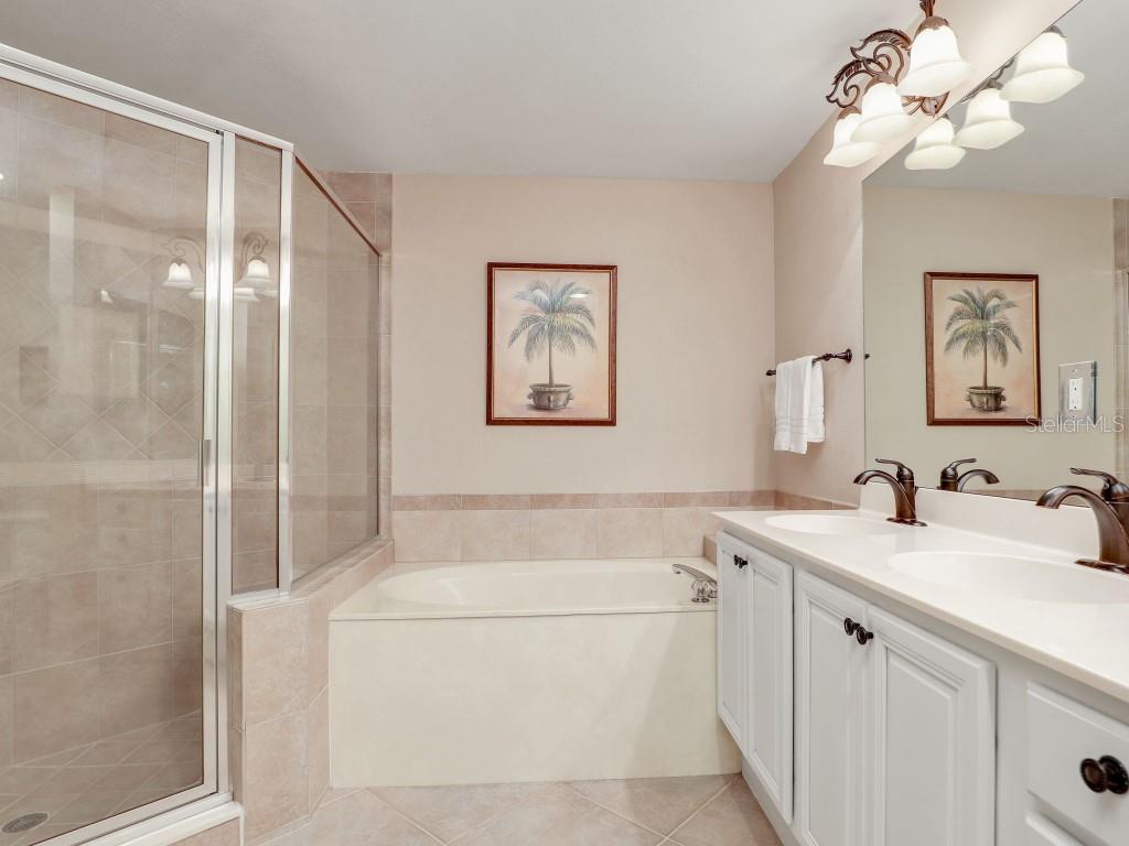 25130 SANDPIPER GREENS CT #106, BONITA SPRINGS, FL, 34134