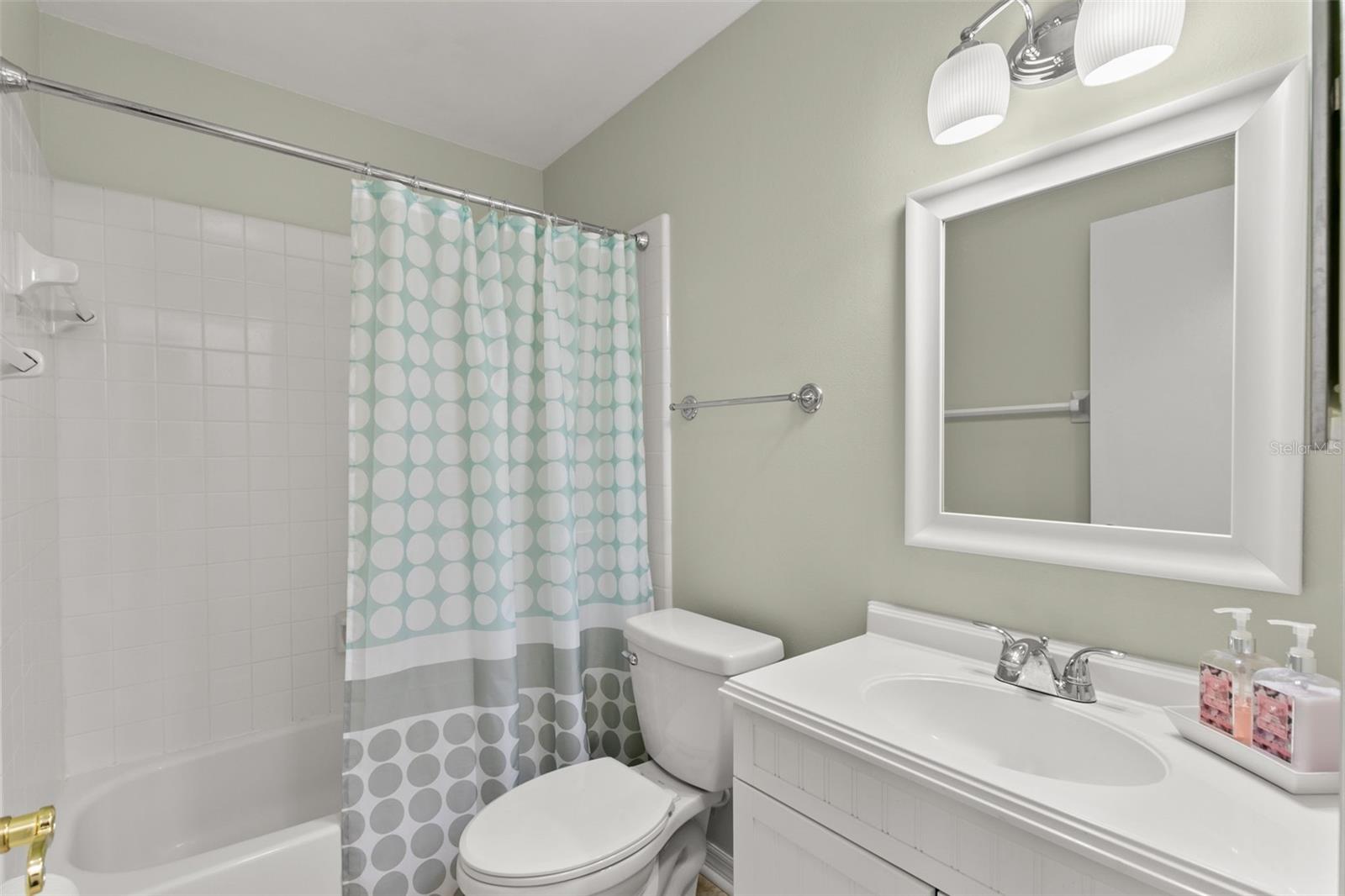 2232 GREENWICH DR #56, SUN CITY CENTER, FL, 33573