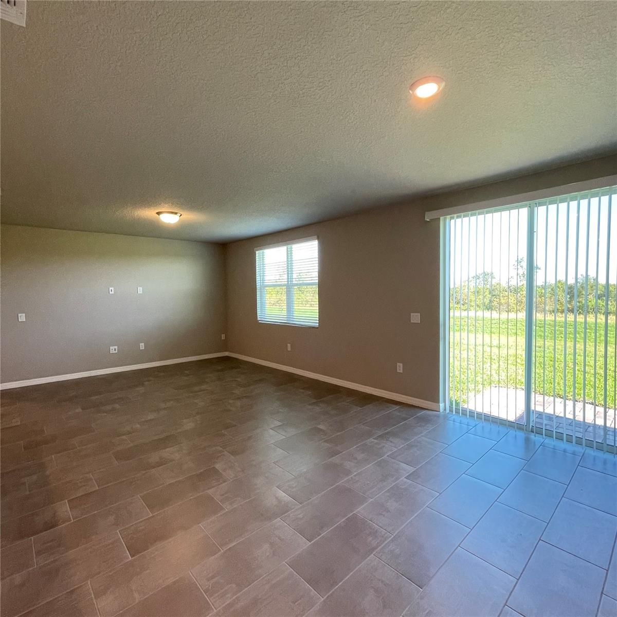 3252 WEITZEL DR, HAINES CITY, FL, 33844