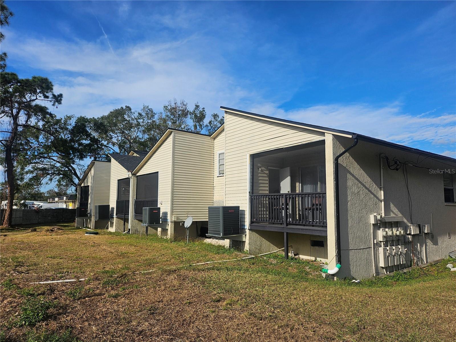 5802 MOHR LOOP #5802 5804 5806 5808, TAMPA, FL, 33615