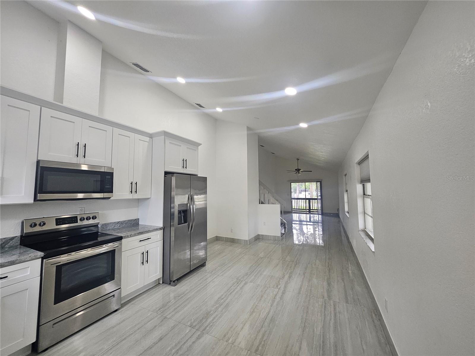 5802 MOHR LOOP #5802 5804 5806 5808, TAMPA, FL, 33615