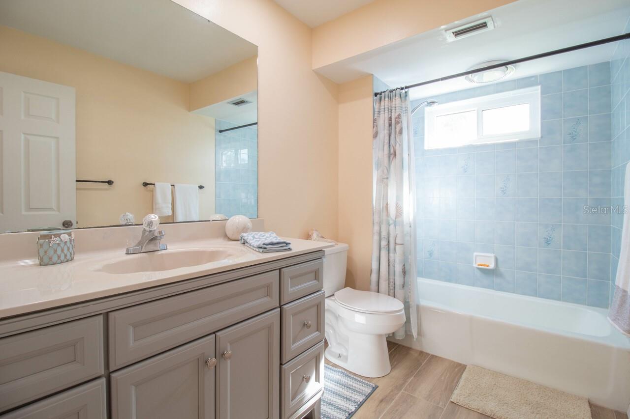 208 ANNAPOLIS LN, ROTONDA WEST, FL, 33947