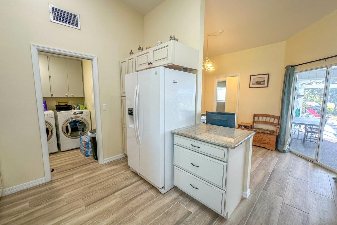 208 ANNAPOLIS LN, ROTONDA WEST, FL, 33947