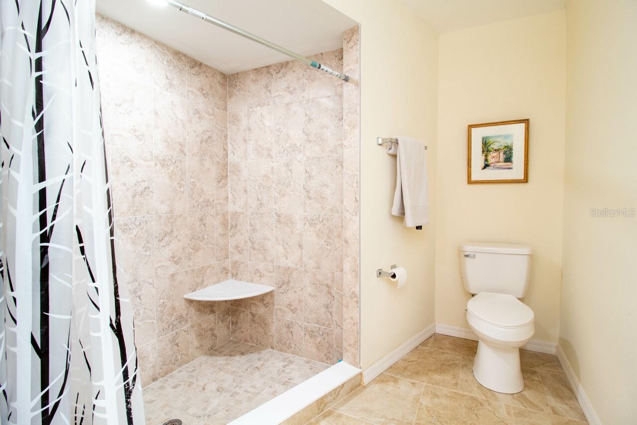 208 ANNAPOLIS LN, ROTONDA WEST, FL, 33947