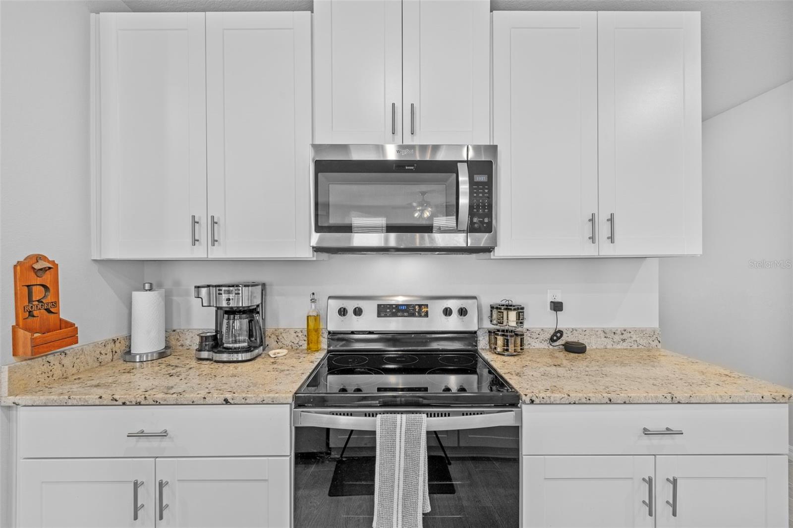 7689 IMAGINATION PL, WESLEY CHAPEL, FL, 33545