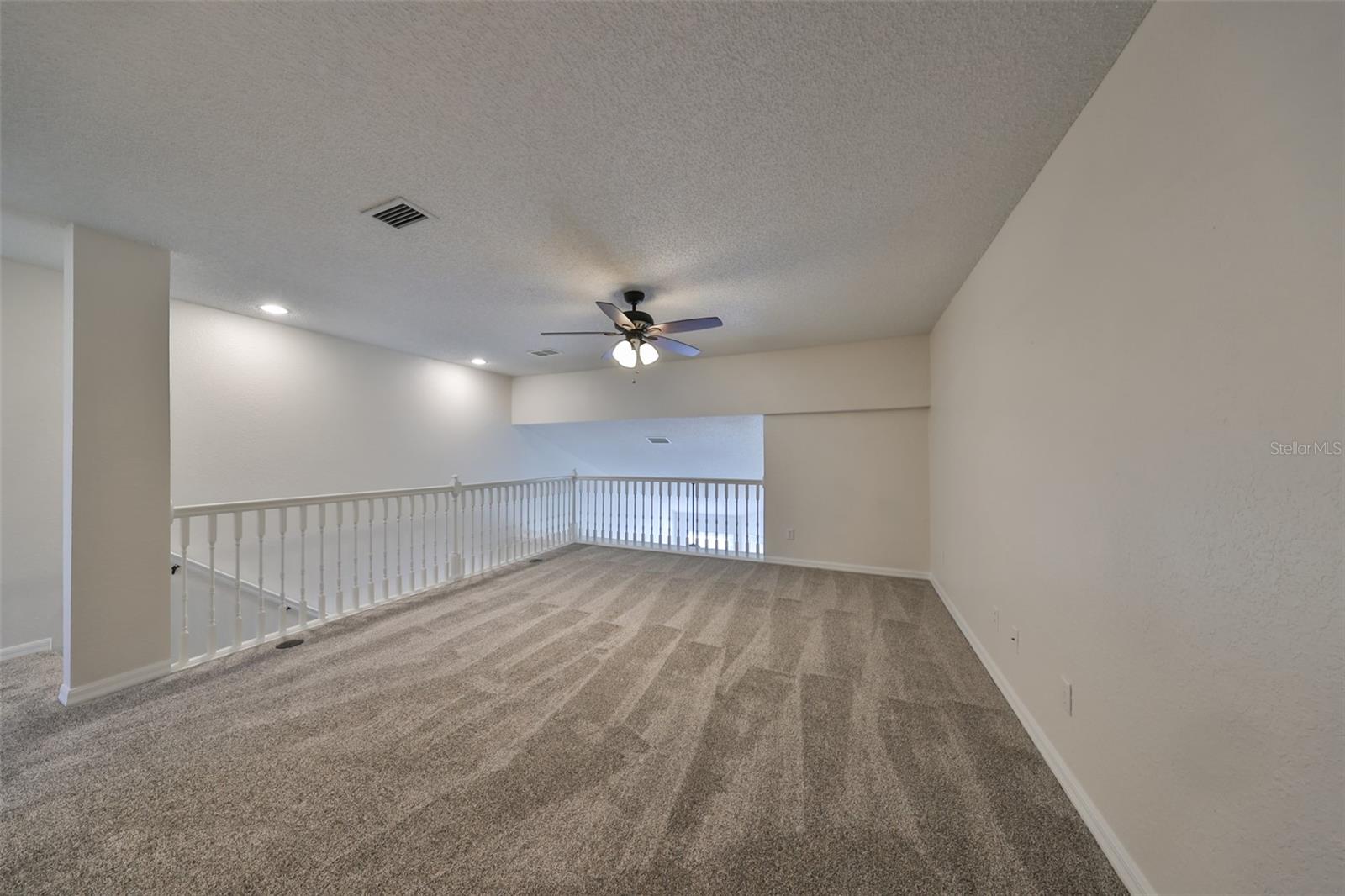 1050 STARKEY RD #2203, LARGO, FL, 33771