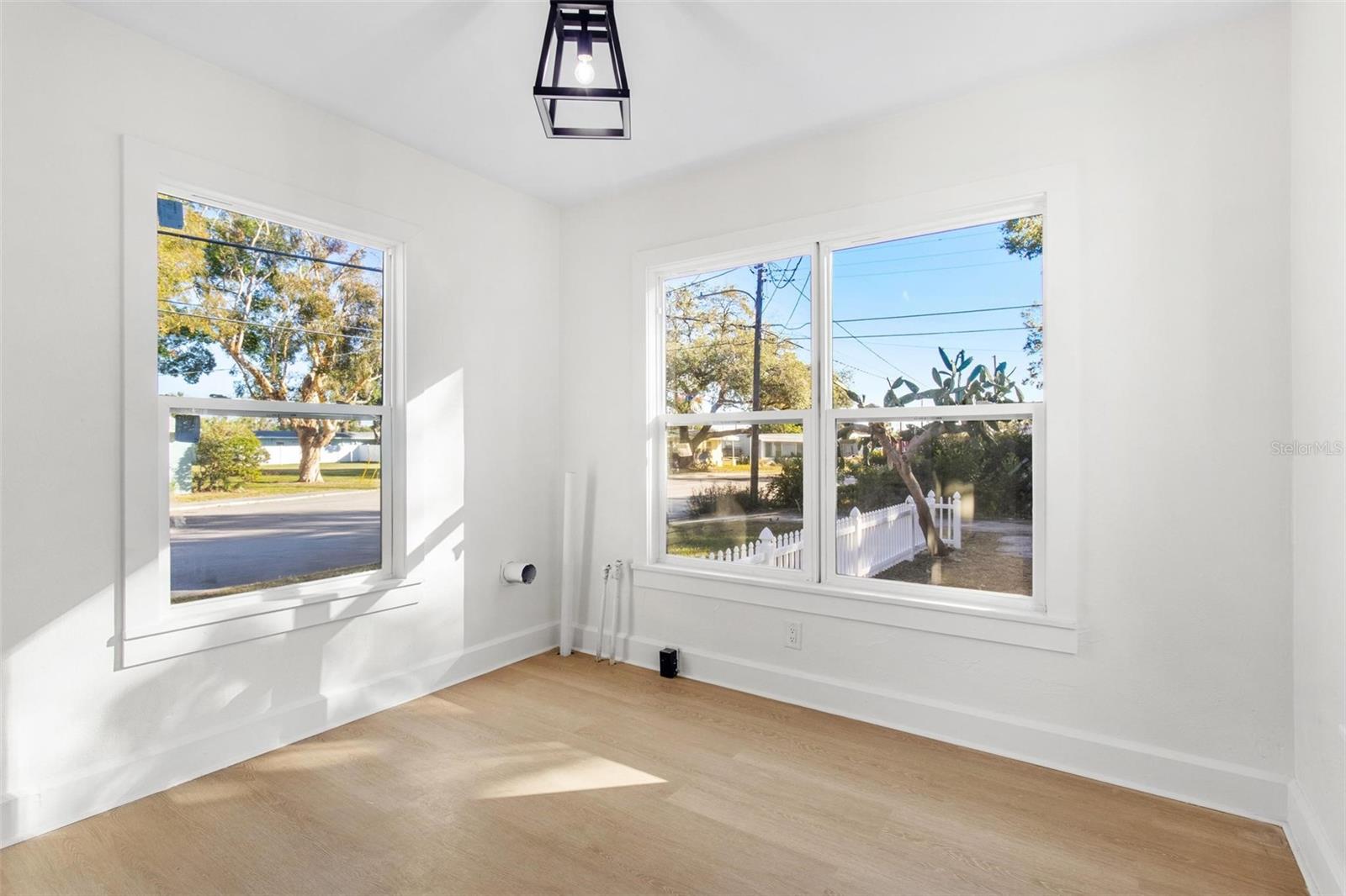 1900 20TH AVE N, ST PETERSBURG, FL, 33713