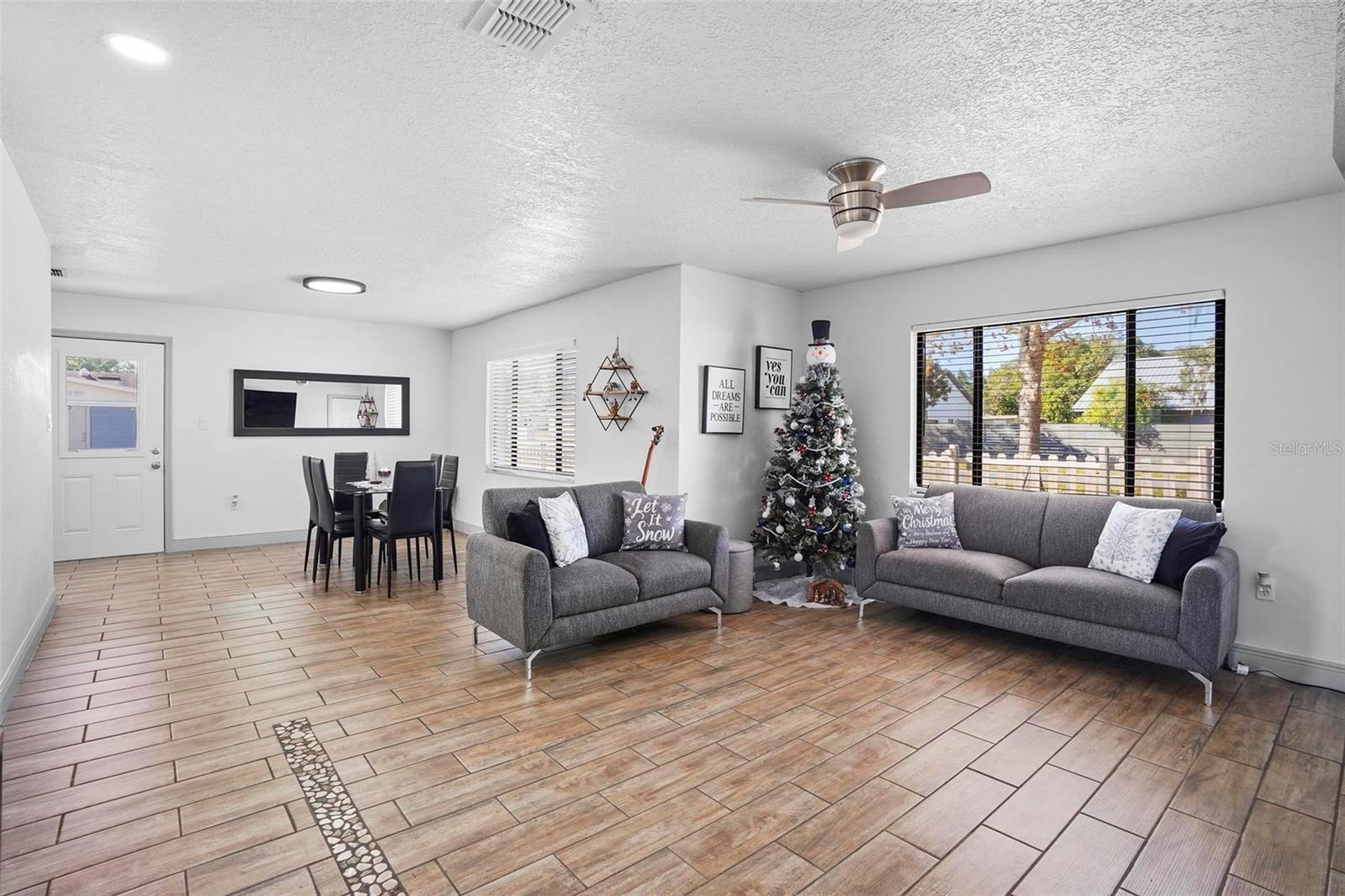 1 E PALM ST, DAVENPORT, FL, 33837