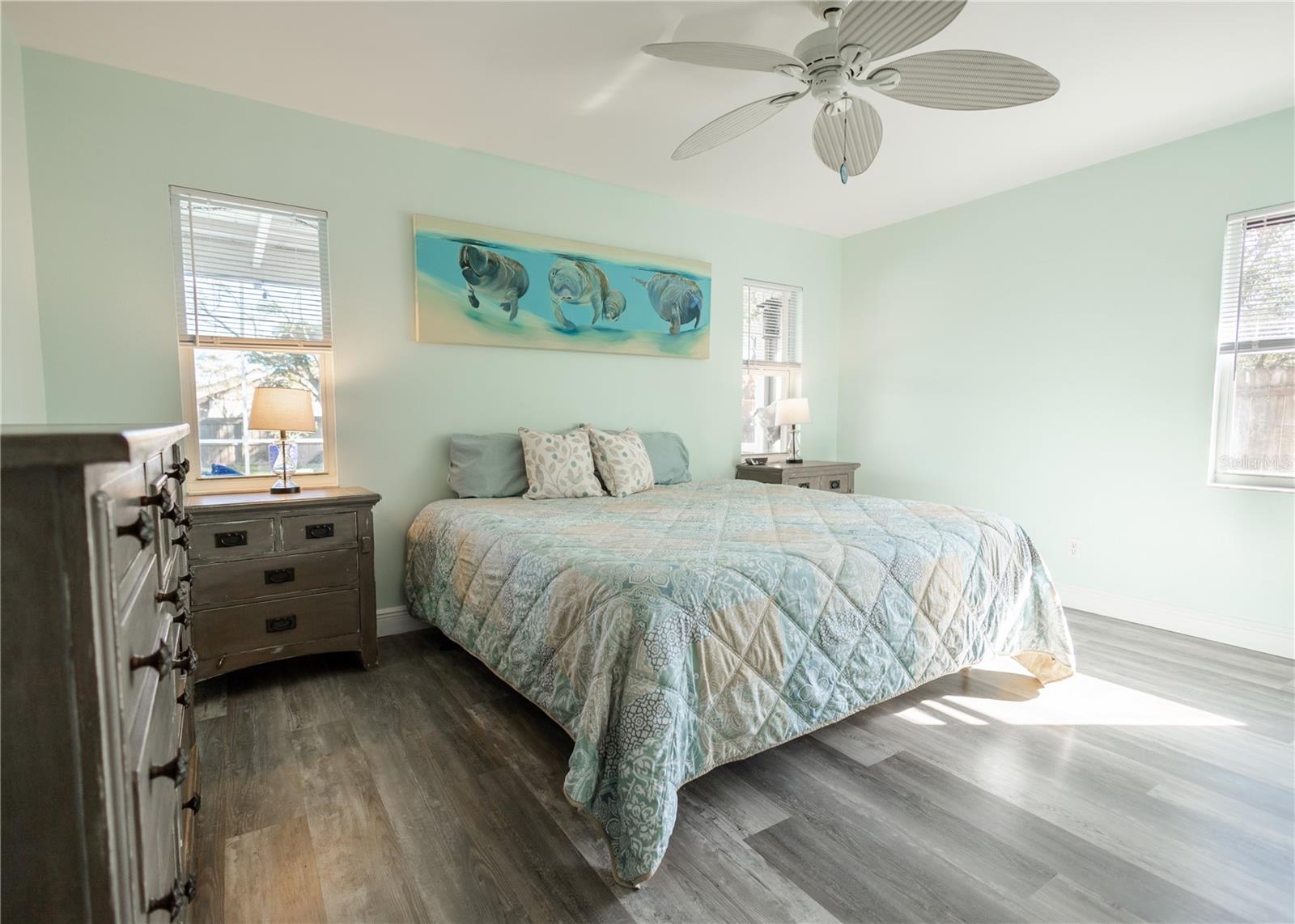 5601 BLOUNT AVE, SARASOTA, FL, 34231