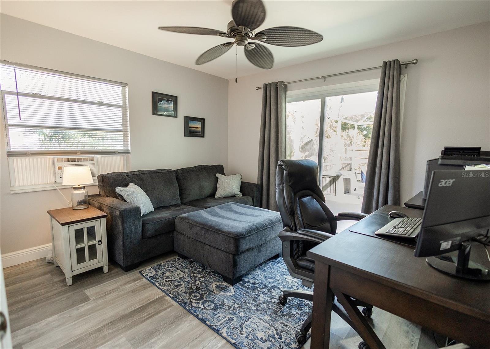5601 BLOUNT AVE, SARASOTA, FL, 34231