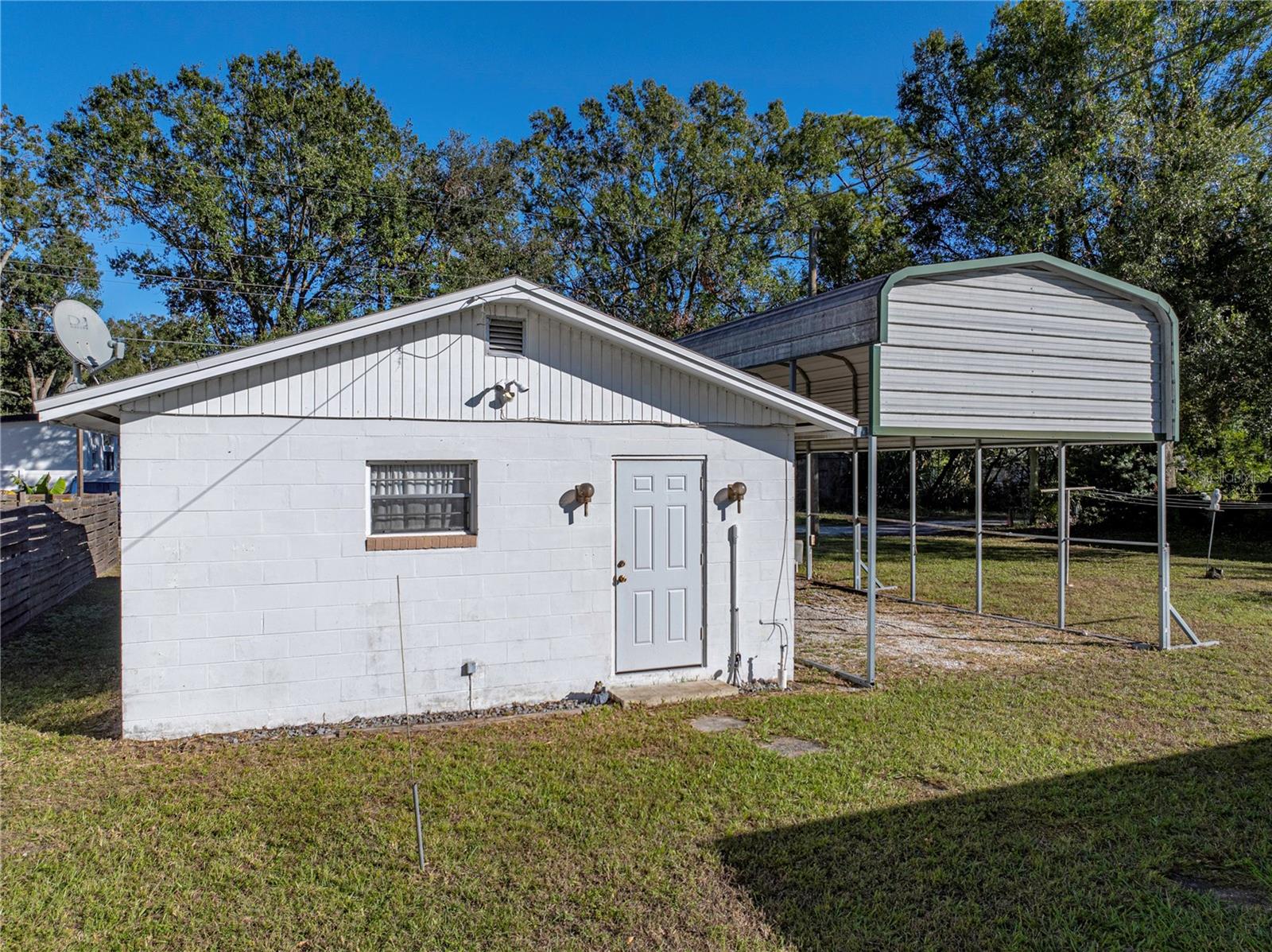 422 21ST ST SW, WINTER HAVEN, FL, 33880