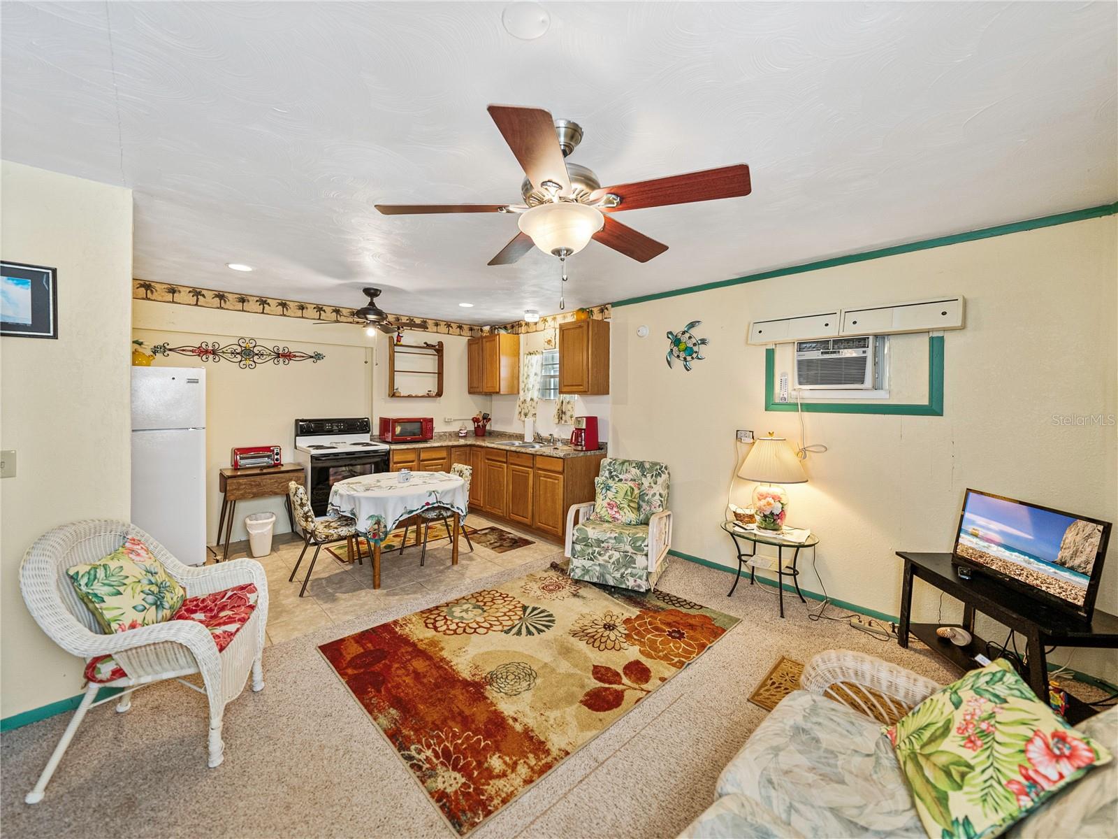 422 21ST ST SW, WINTER HAVEN, FL, 33880
