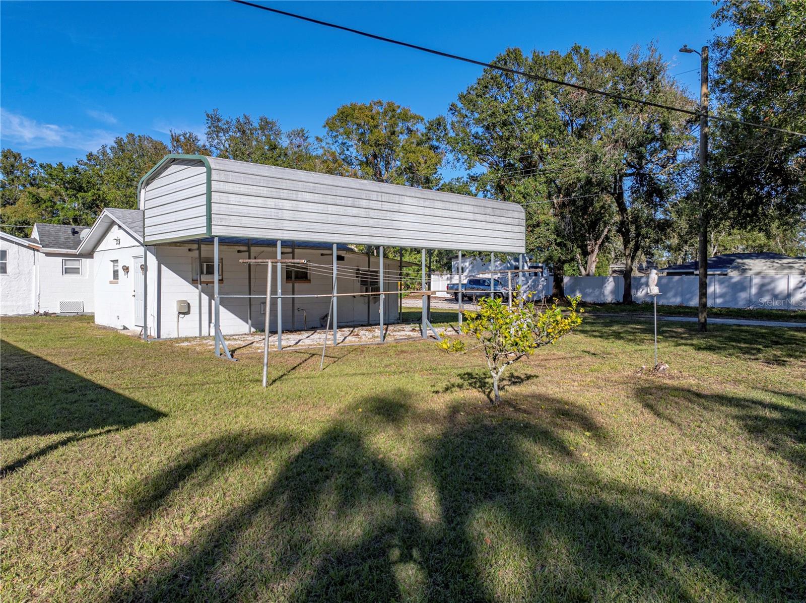 422 21ST ST SW, WINTER HAVEN, FL, 33880