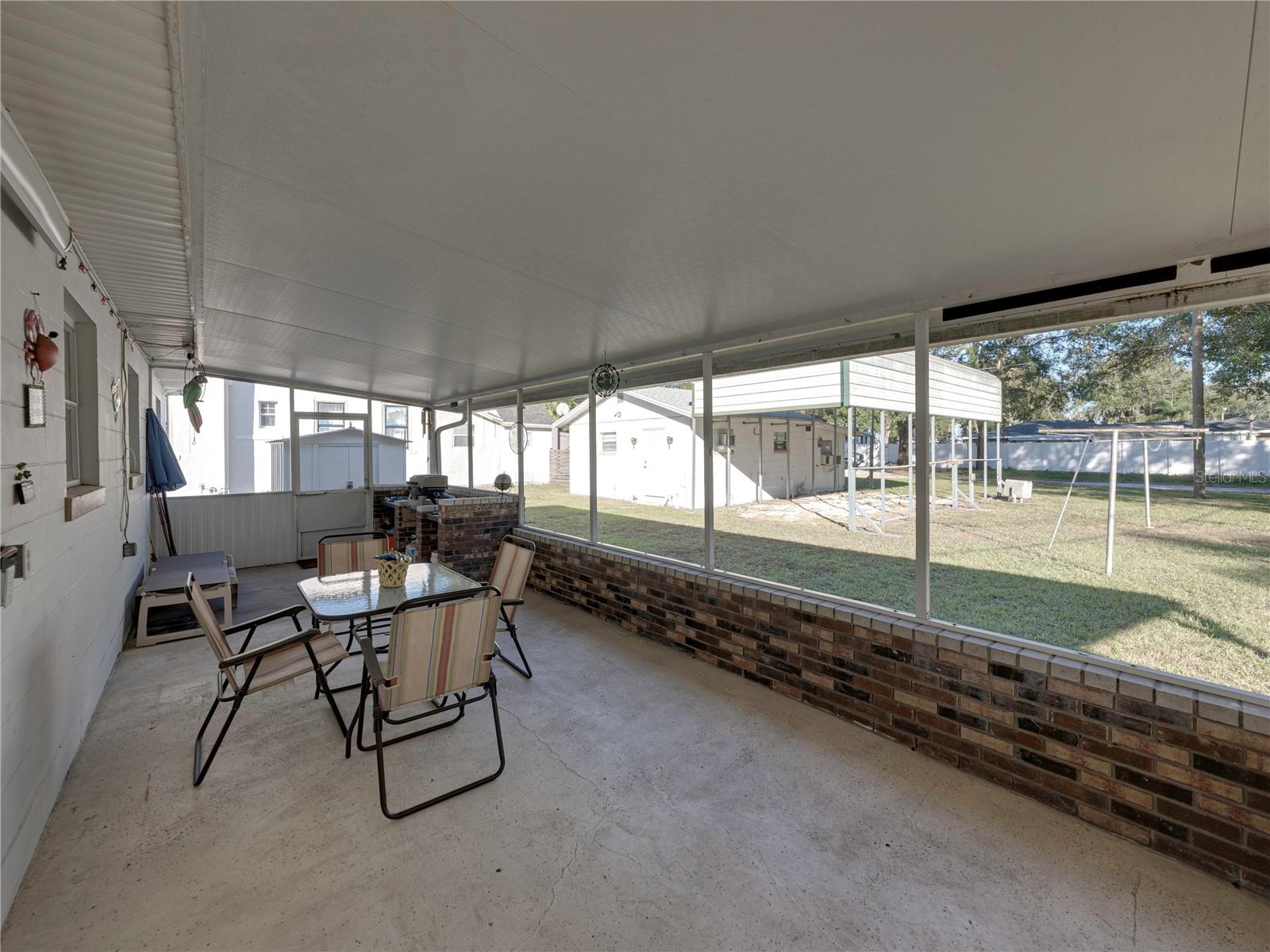 422 21ST ST SW, WINTER HAVEN, FL, 33880