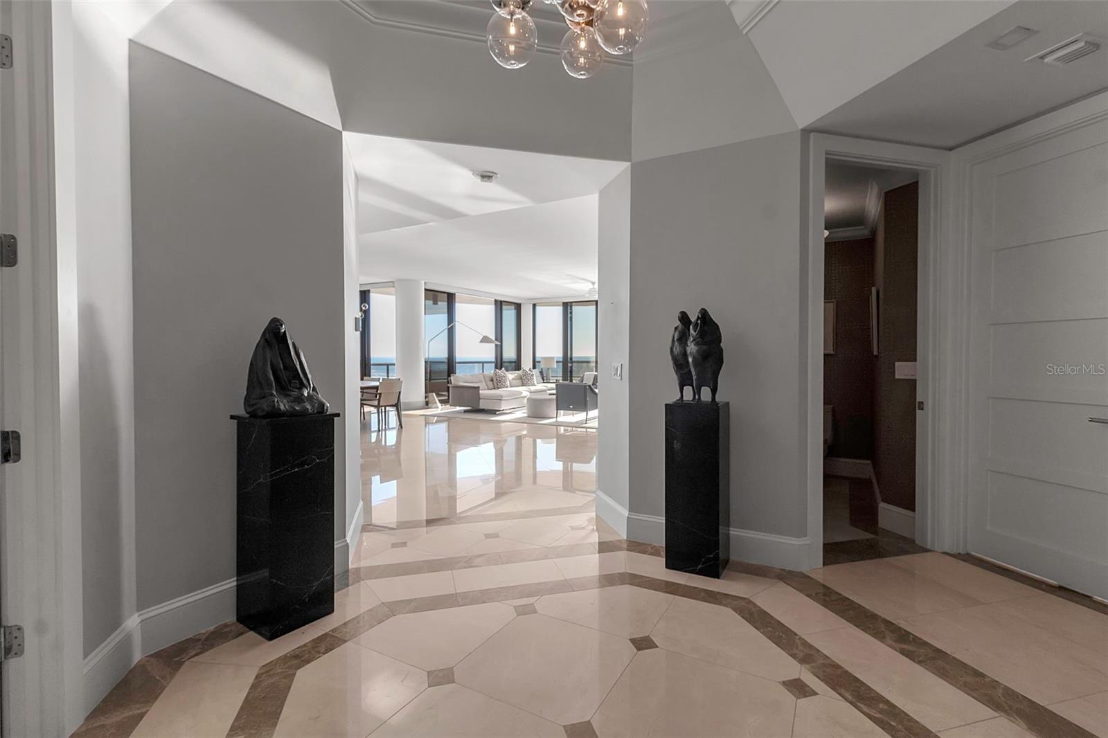 415 L AMBIANCE DR #A801, LONGBOAT KEY, FL, 34228