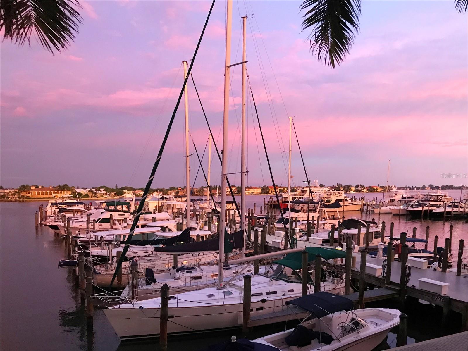 415 L AMBIANCE DR #A801, LONGBOAT KEY, FL, 34228