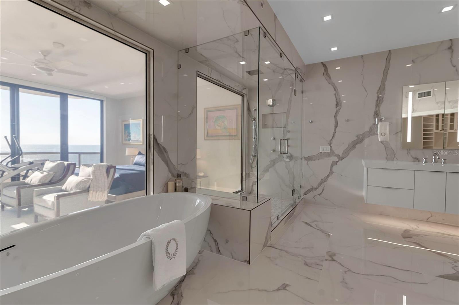415 L AMBIANCE DR #A801, LONGBOAT KEY, FL, 34228