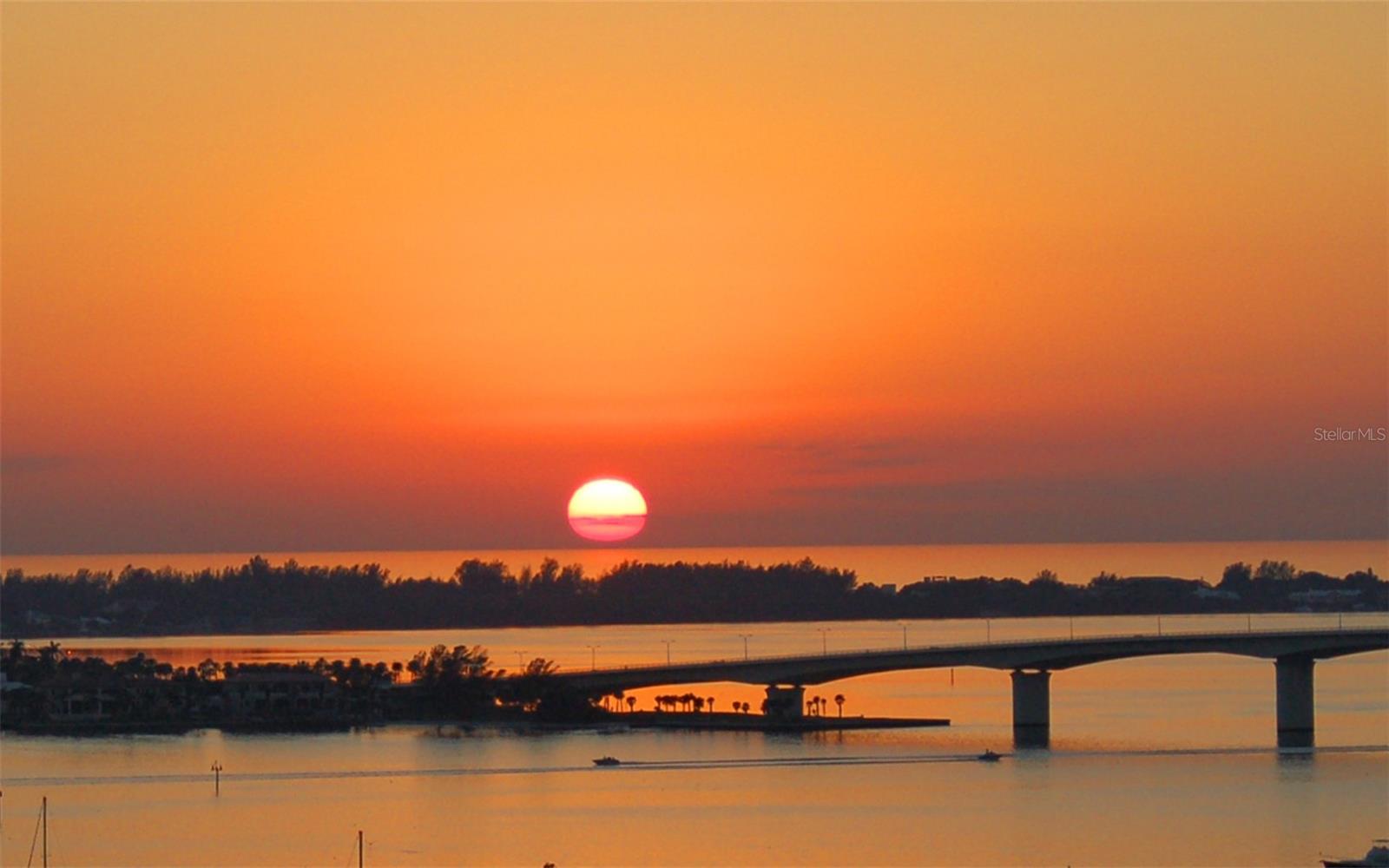 415 L AMBIANCE DR #A801, LONGBOAT KEY, FL, 34228