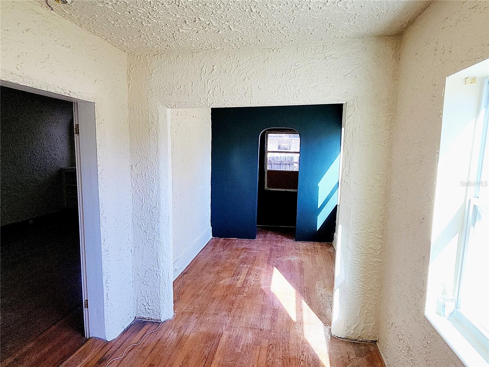 330 N FRANKFORT AVE, DELAND, FL, 32724