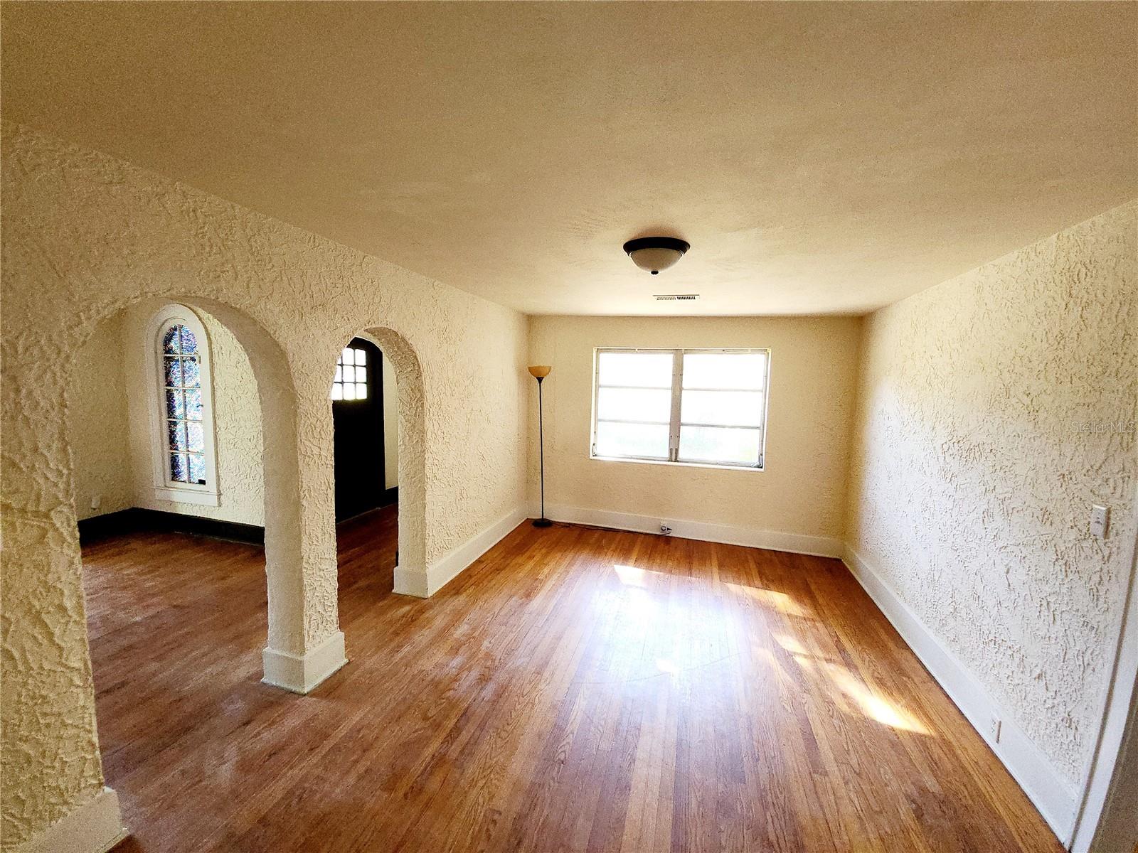 330 N FRANKFORT AVE, DELAND, FL, 32724