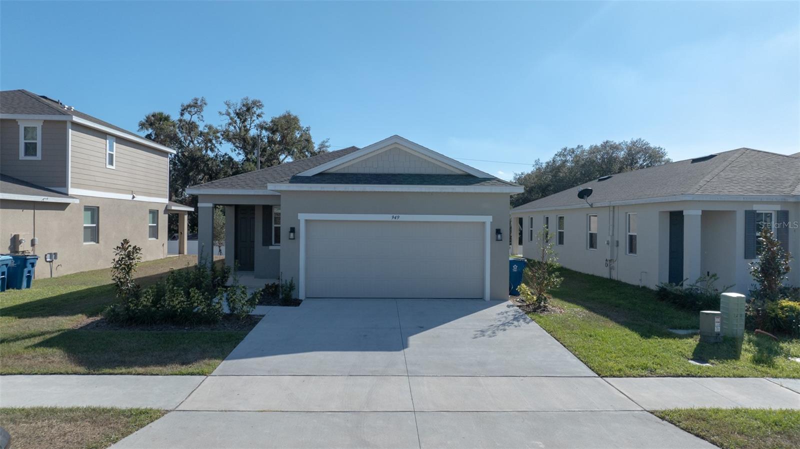 949 BLUE CREEK, HAINES CITY, FL, 33844