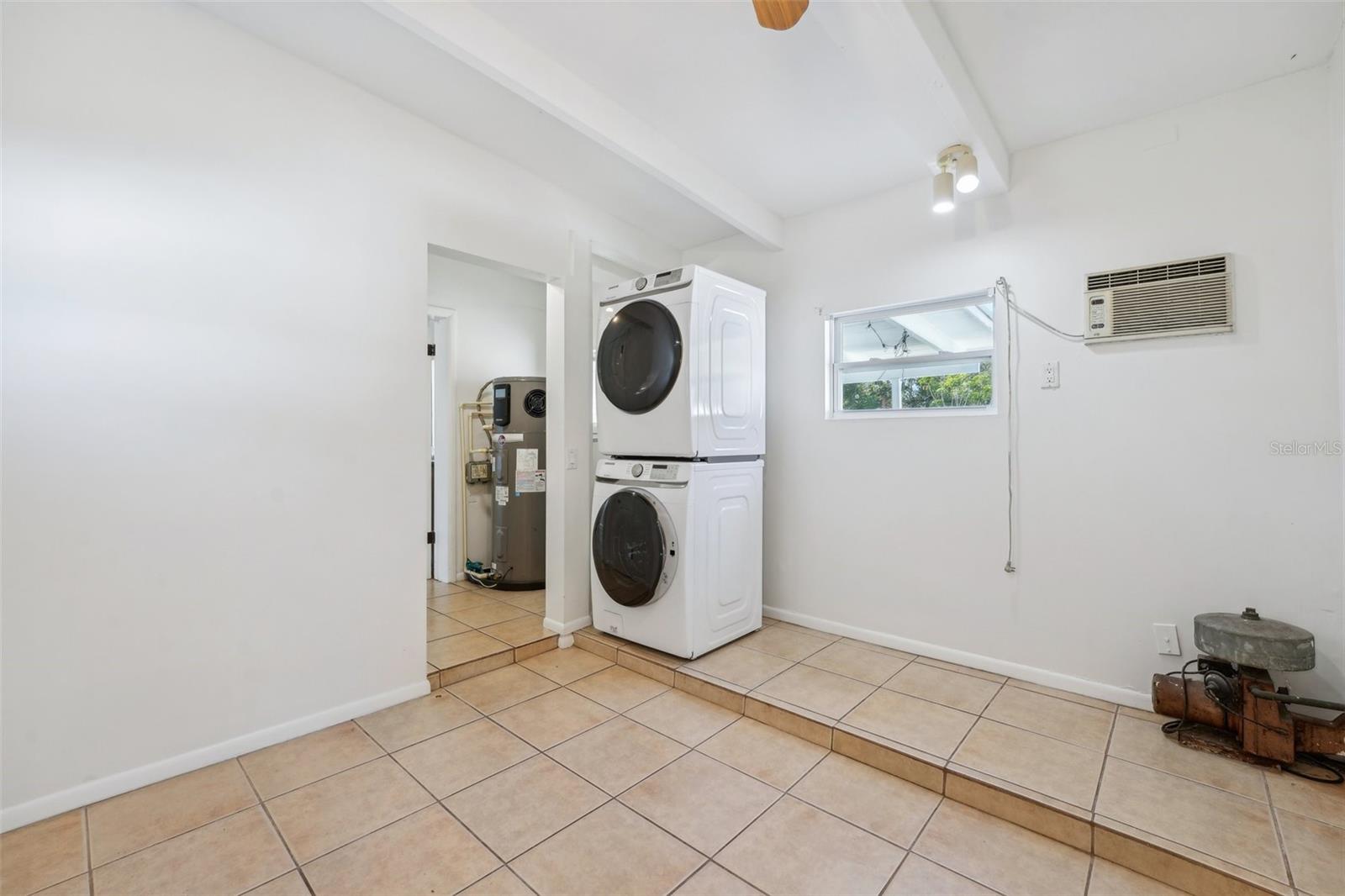 1514 NELSON AVE, CLEARWATER, FL, 33755