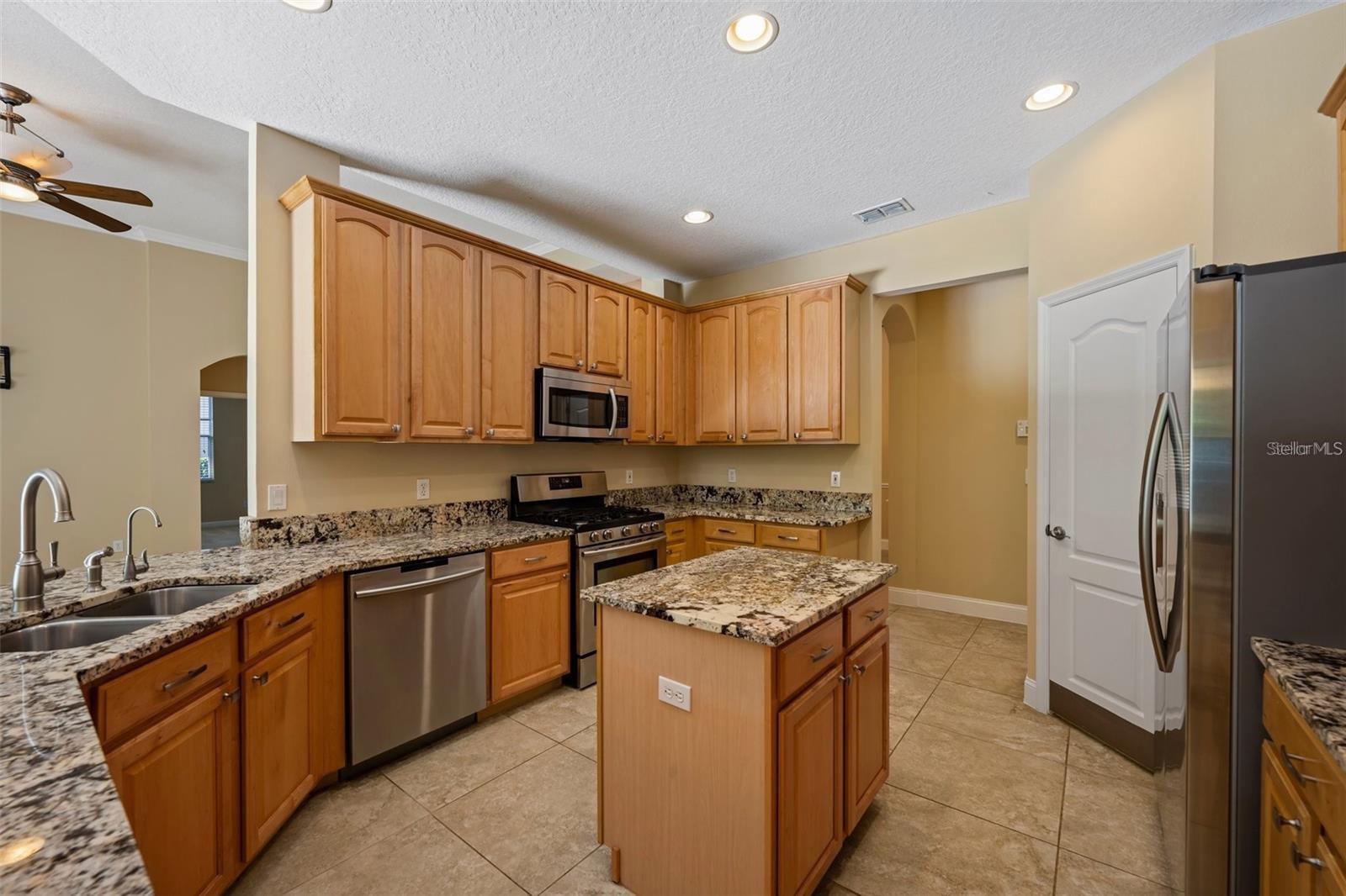 5765 OAK LAKE TRL, OVIEDO, FL, 32765