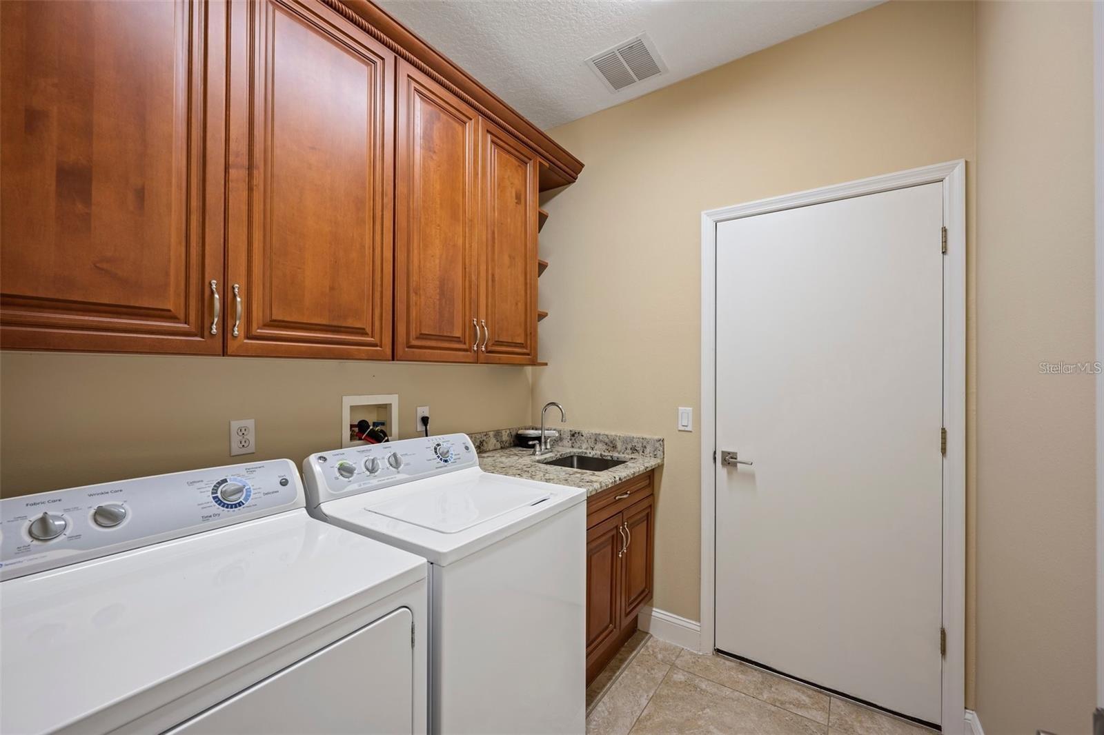 5765 OAK LAKE TRL, OVIEDO, FL, 32765